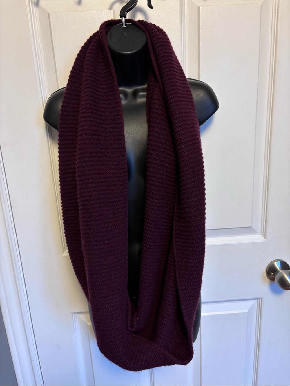 J.Crew 100% Cashmere Honeycomb Knit Infinity Scarf Burgundy Holiday 2013 OS